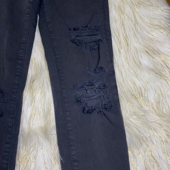 American Eagle - Black Destroyed Jeans size 0 - Picture 3 of 12